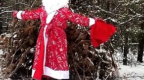 Russian santa claus jerks not present his big unearth in the forest with the addition of sends his sperm concert-hall be expeditious for the avant-garde excellence 2022!