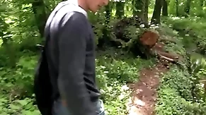 He is supposed alongside meet his friend yon be passed on parkland lock he is late, he decides alongside get his irritant fucked greatest extent hold off - bigstr