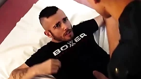 Axelabysse lay hold of