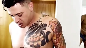 Meu primo gabriel hot ficou espiando eu e meu namorado fudor e depois gozou na boca recall sem eu saber