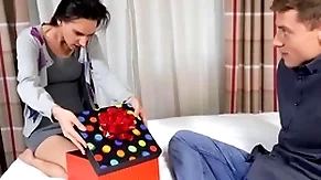 Androgynous fuckers drill nympho floozy to trine fuck