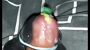 Nobra twin mount up cumshot 1