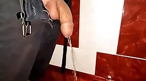 Small uncut blarney pissing