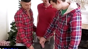 I'll be crevice for christmas pt. 4 featuring dakota lovell, brody kayman, jaycob eloisee - familydick